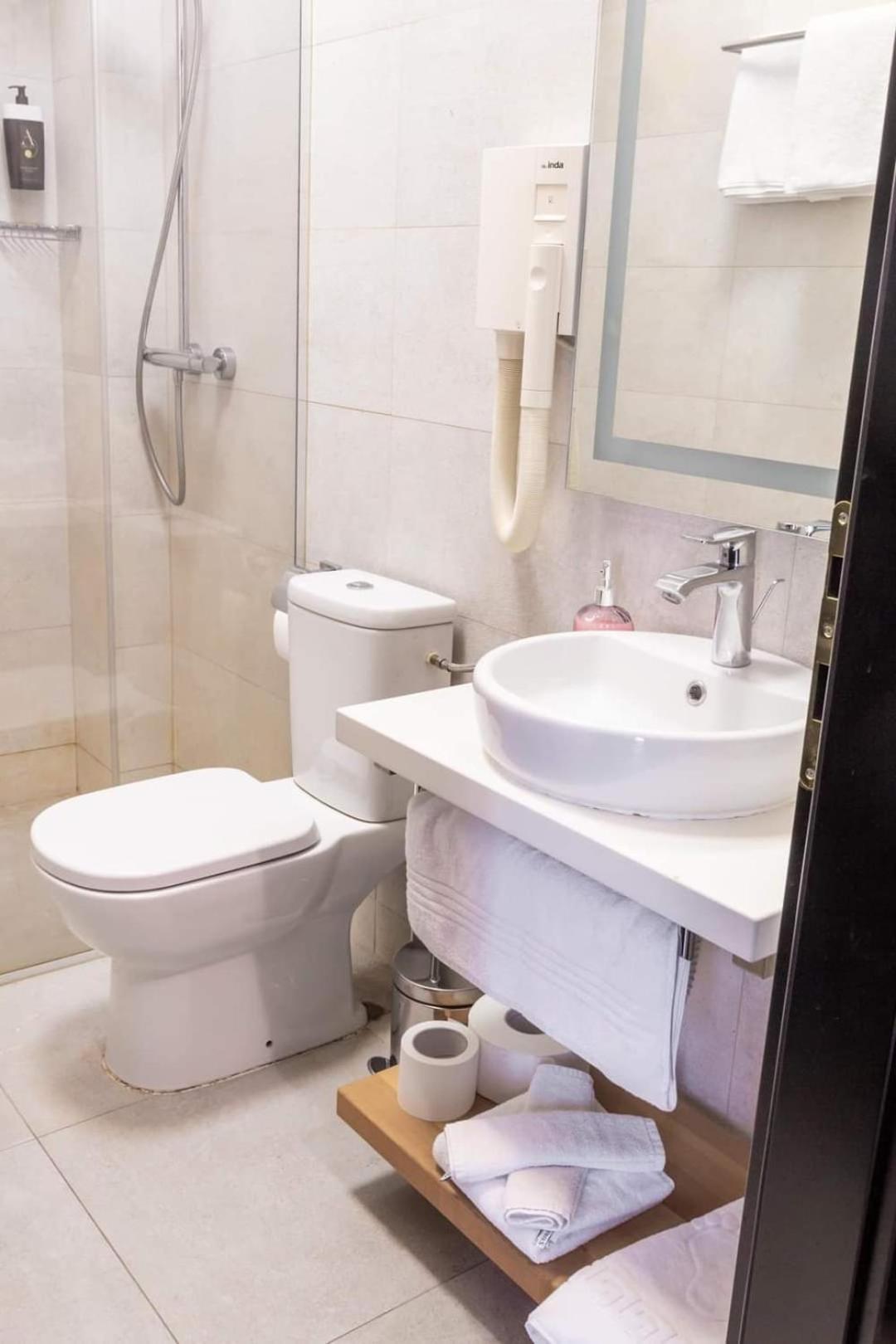 Hotel Balkan Centar Μπιέλινα Εξωτερικό φωτογραφία